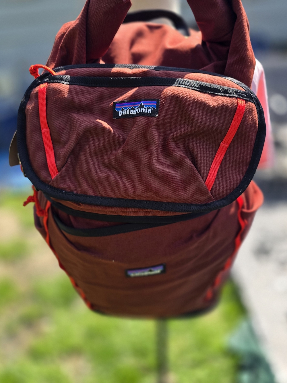 Patagonia Fieldsmith Roll Top Backpack + Matching 5L Fieldsmith Waist Pack Bundl - Picture 4 of 10